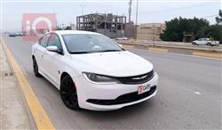 Chrysler 200